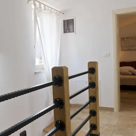 Villa Beautiful, Modern Flegar With A Private Pool