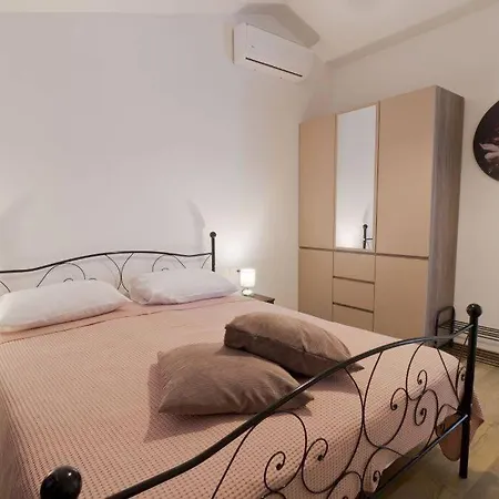 Beautiful, Modern Flegar With A Private Pool Villa *